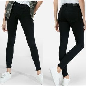 Black mid rise express legging